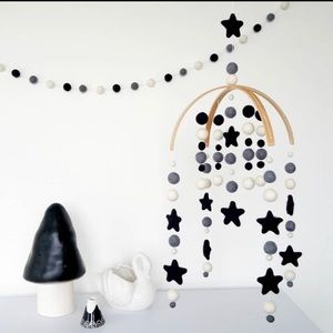 Monochrome & Stars Baby Felt Mobile